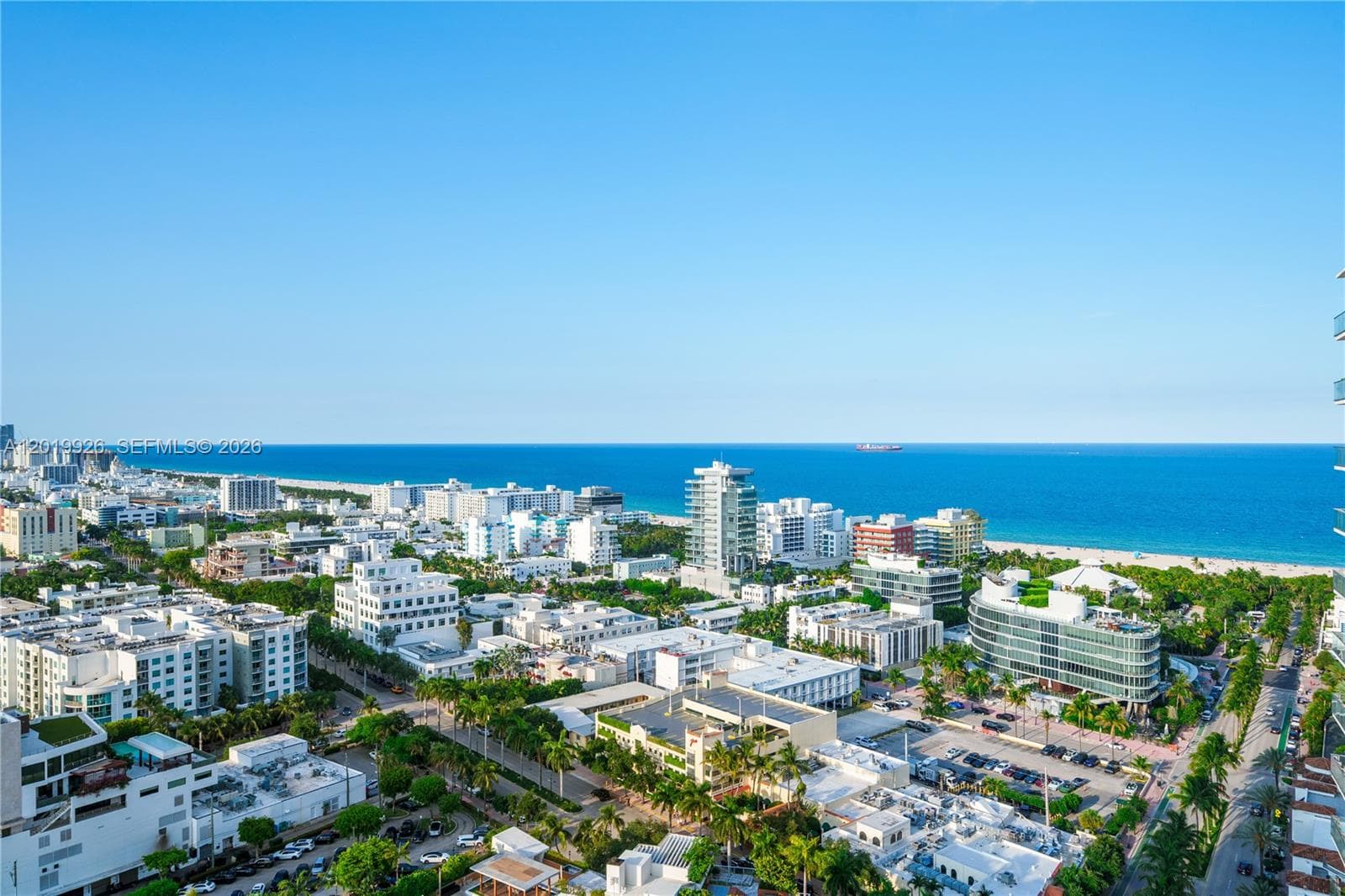 A12019926 — Miami Beach — 68