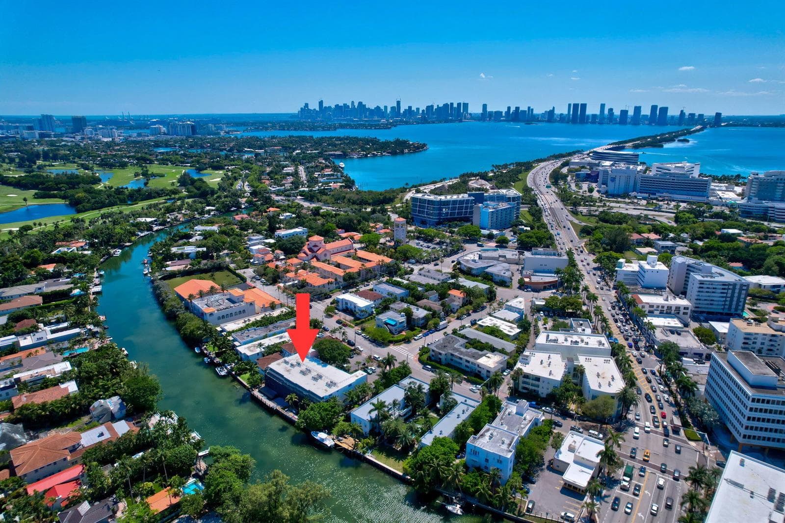 B26029293 — Miami Beach — 27