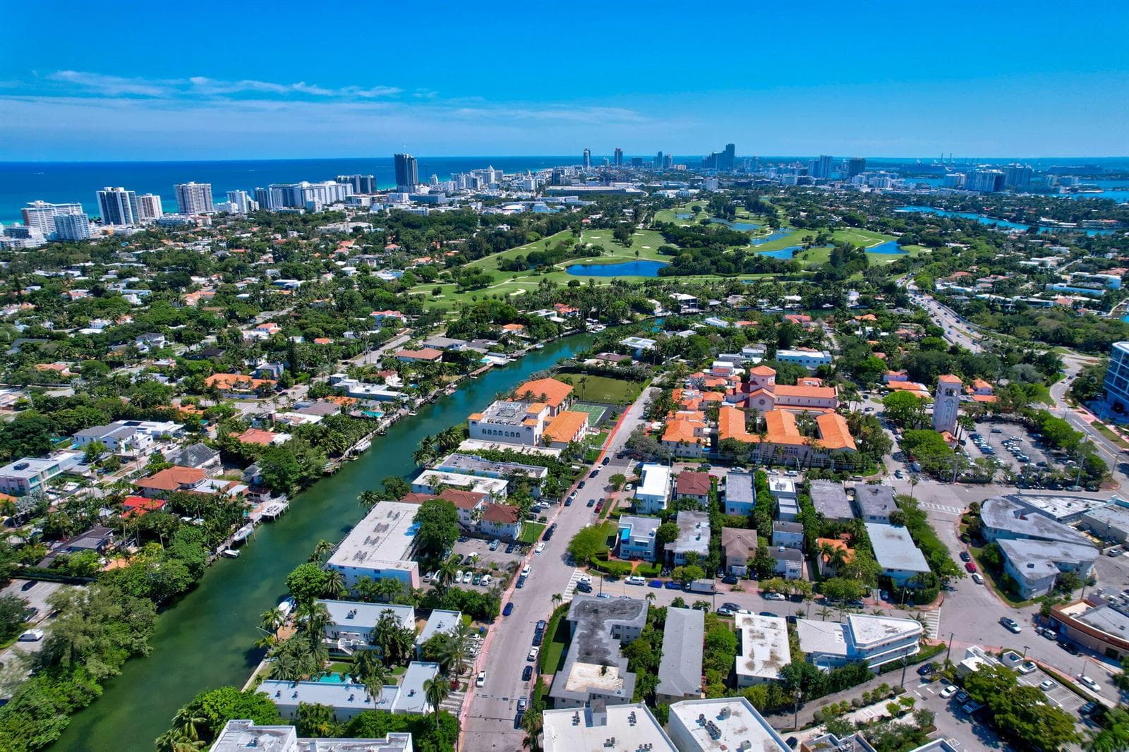 B26029293 — Miami Beach — 32