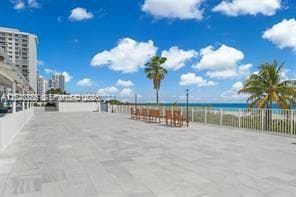 A12020886 — Miami Beach — 22