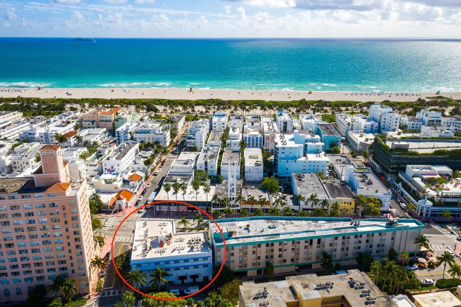 A12020955 — Miami Beach — 2