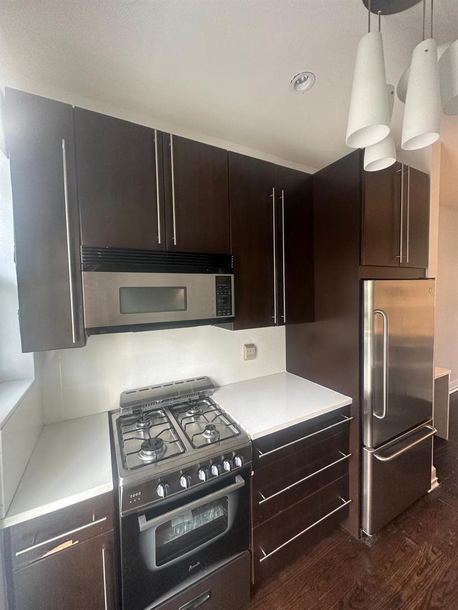 B26029841 — Miami Beach — 2