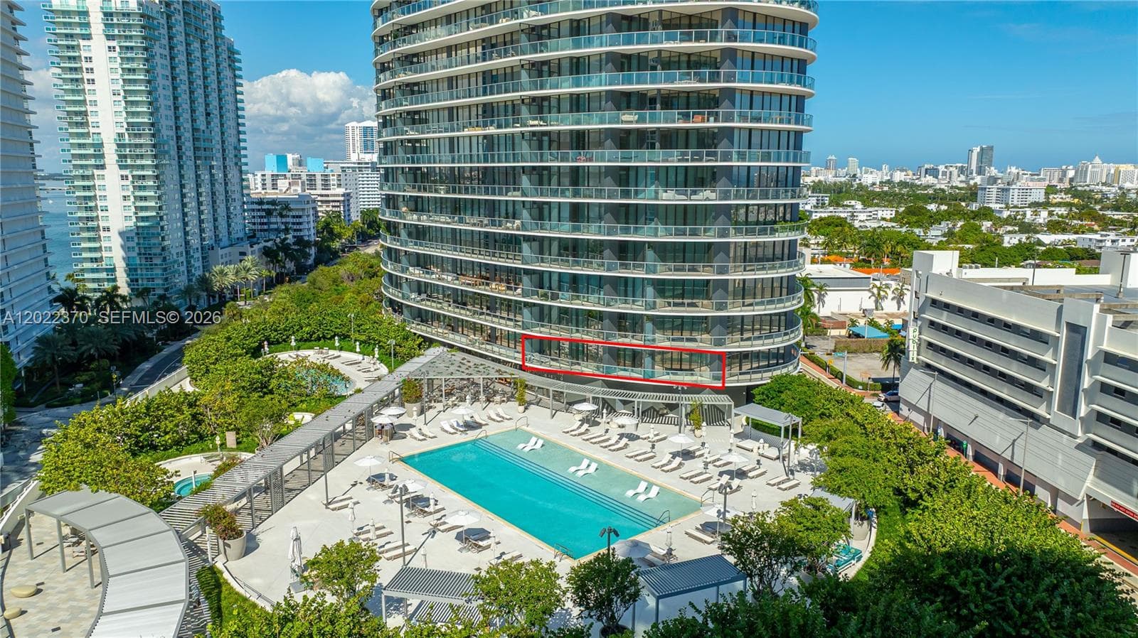 A12022370 — Miami Beach