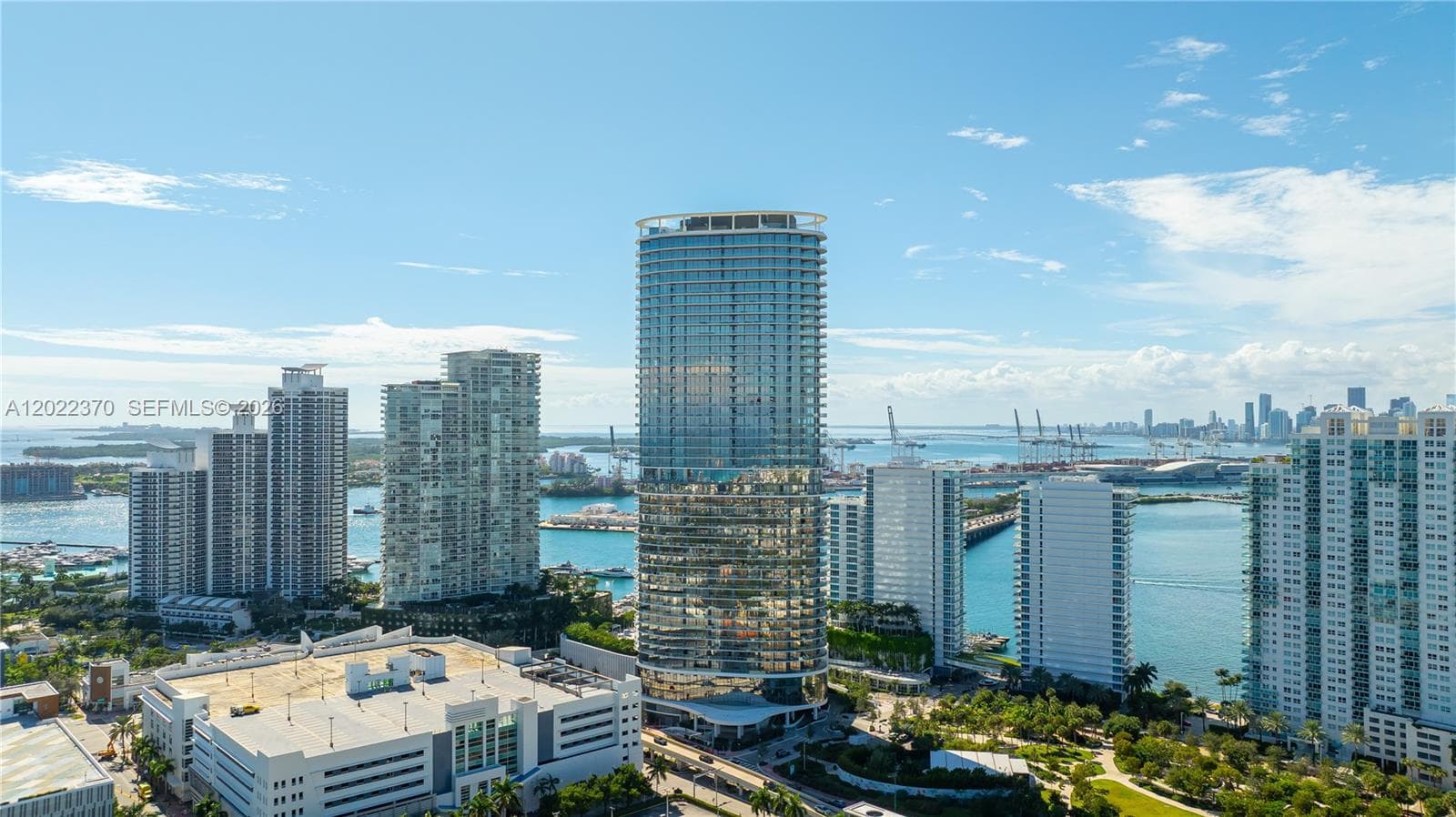 A12022370 — Miami Beach — 9