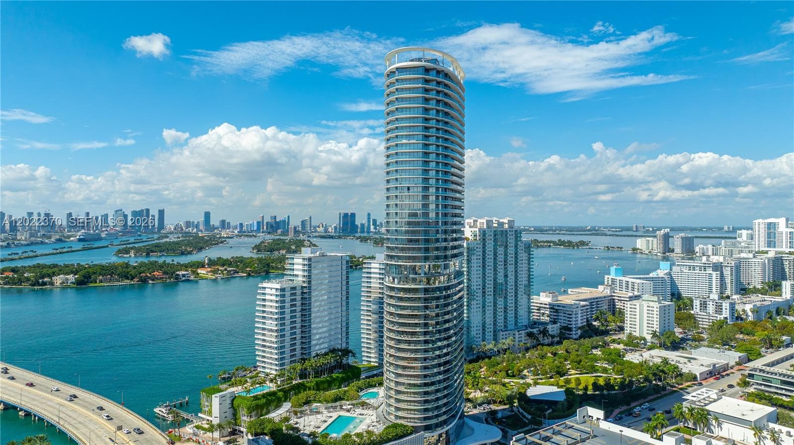A12022370 — Miami Beach — 8