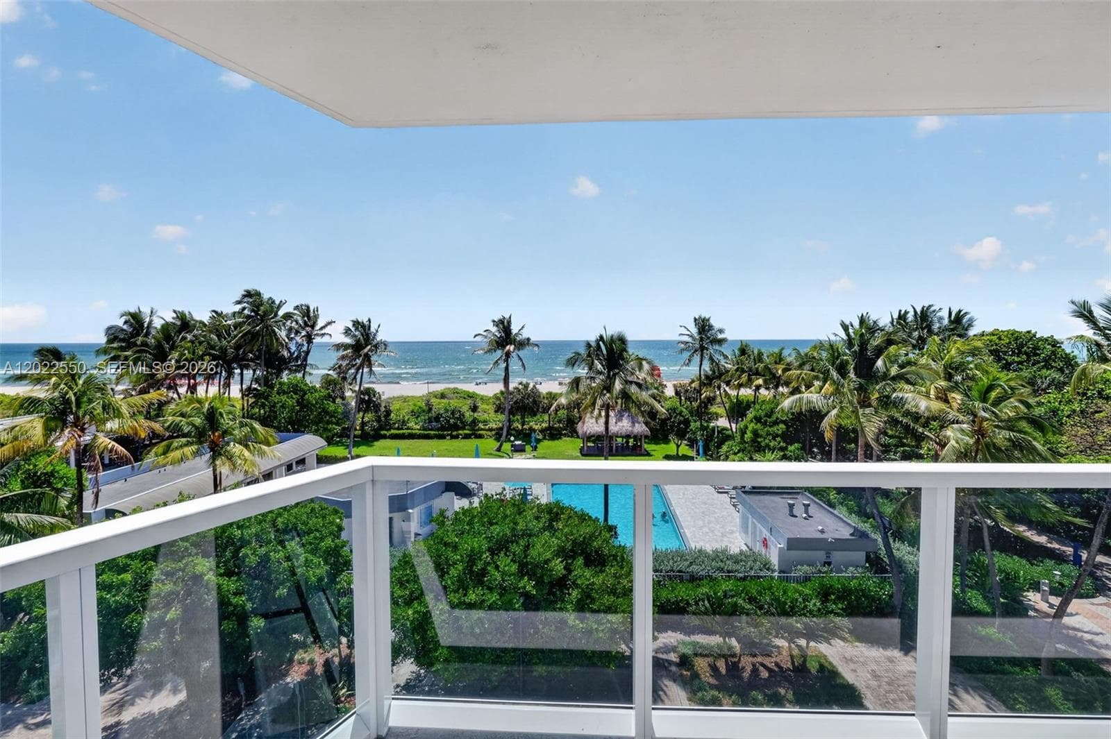 A12022550 — Miami Beach