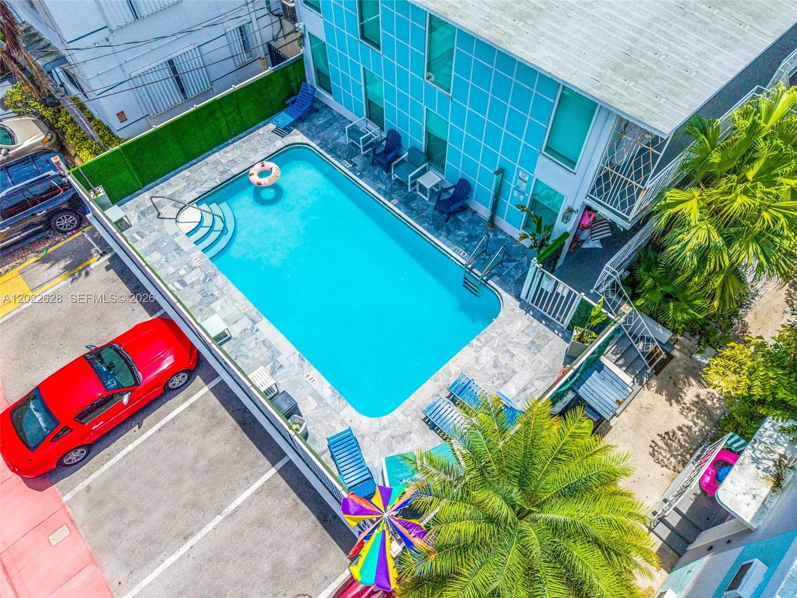 A12022628 — Miami Beach — 31