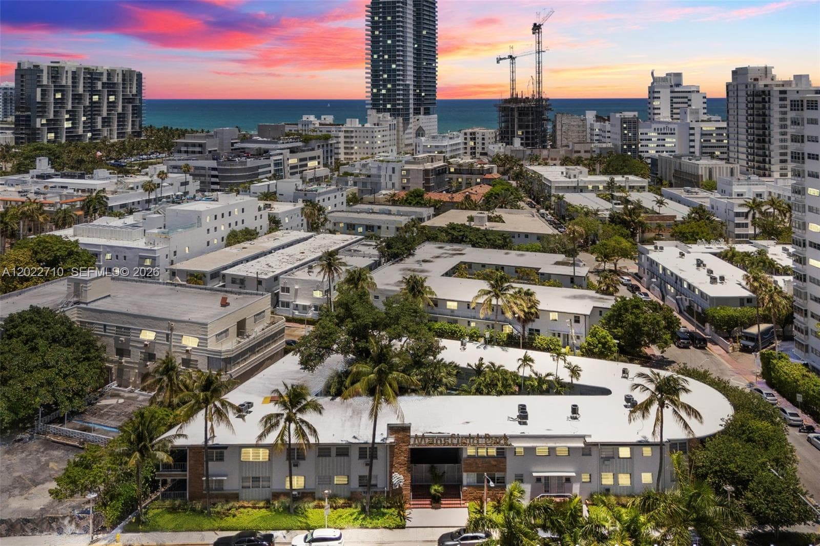 A12022710 — Miami Beach — 28