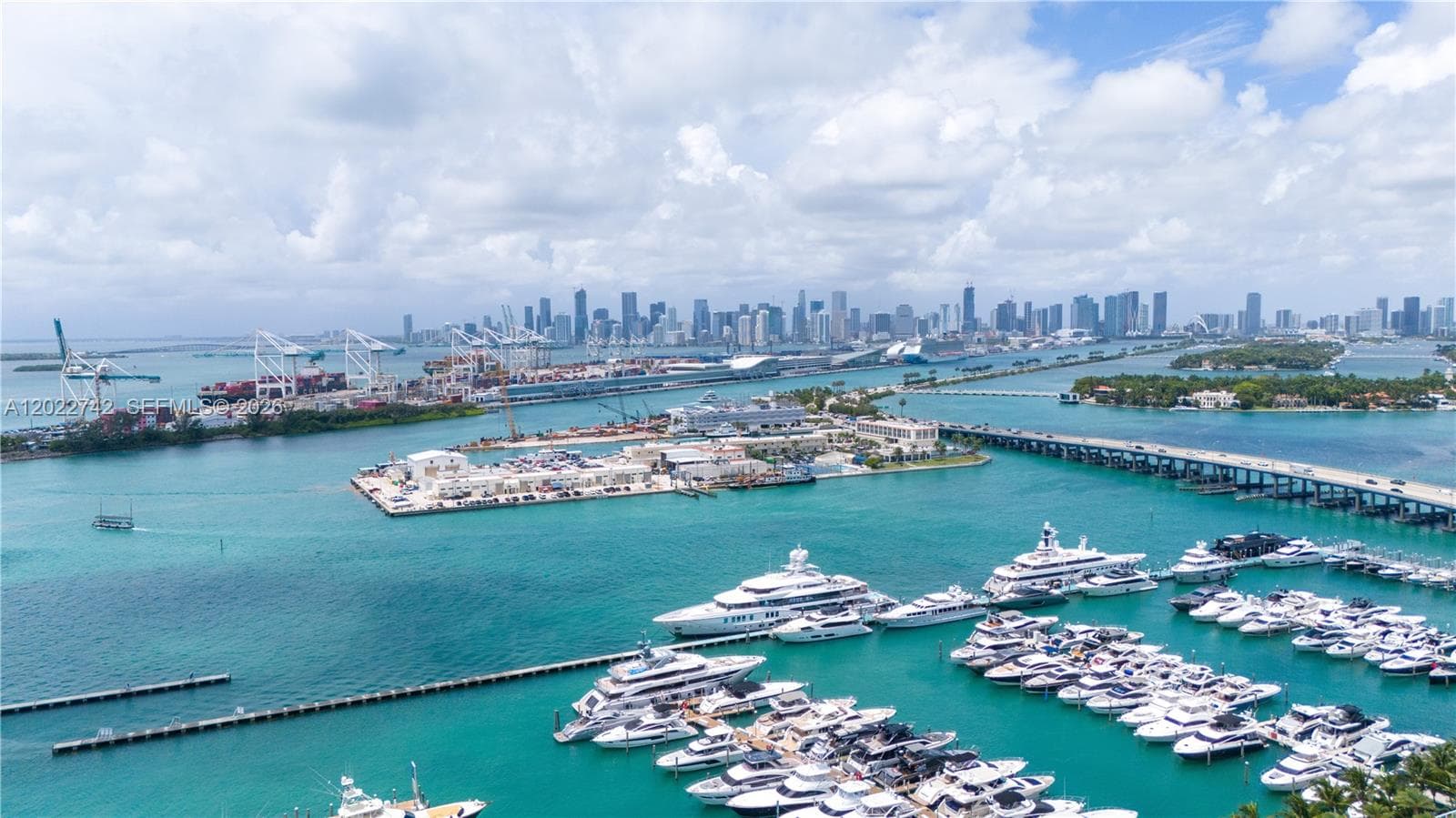 A12022742 — Miami Beach — 45