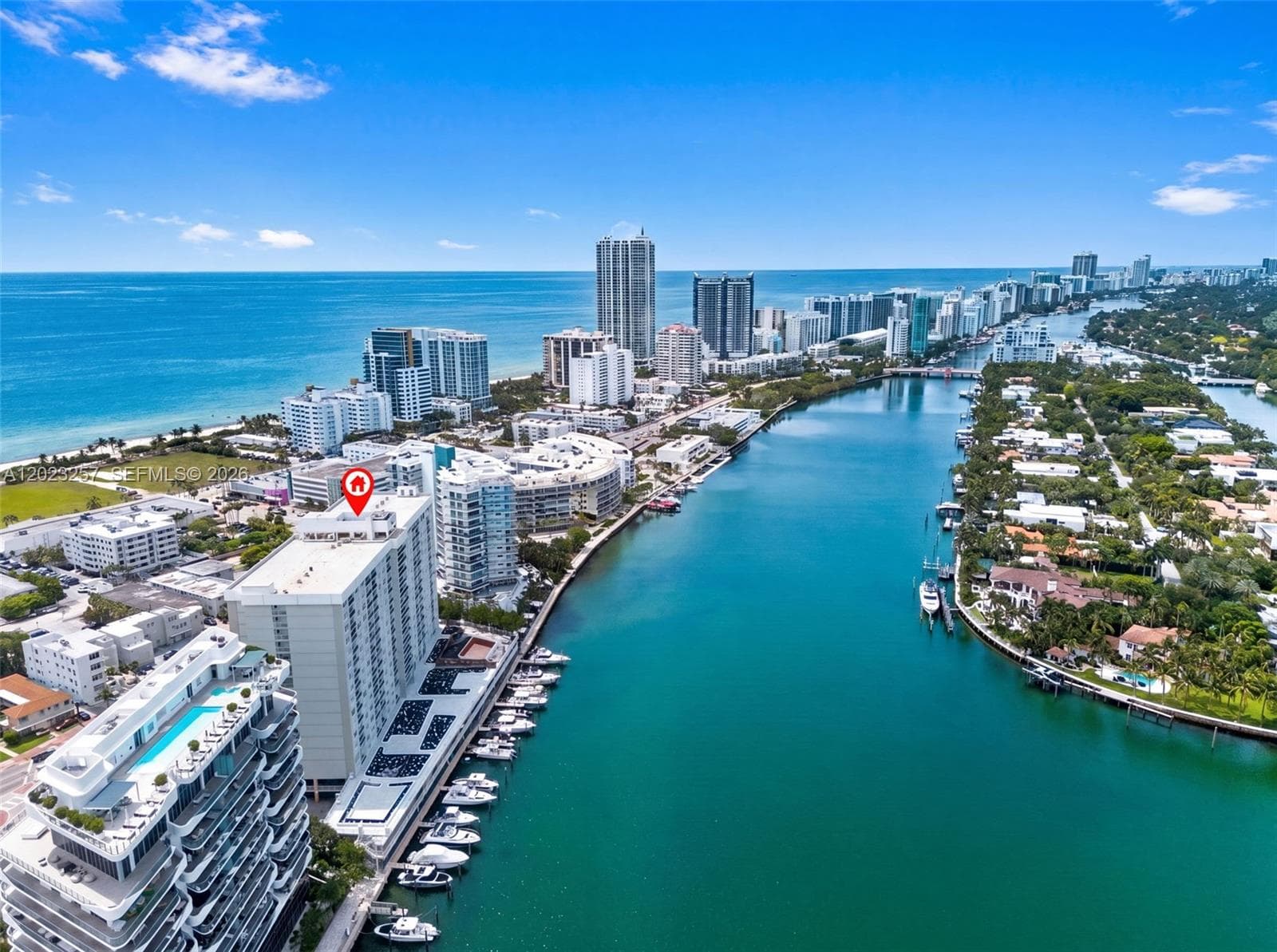 A12023257 — Miami Beach — 20