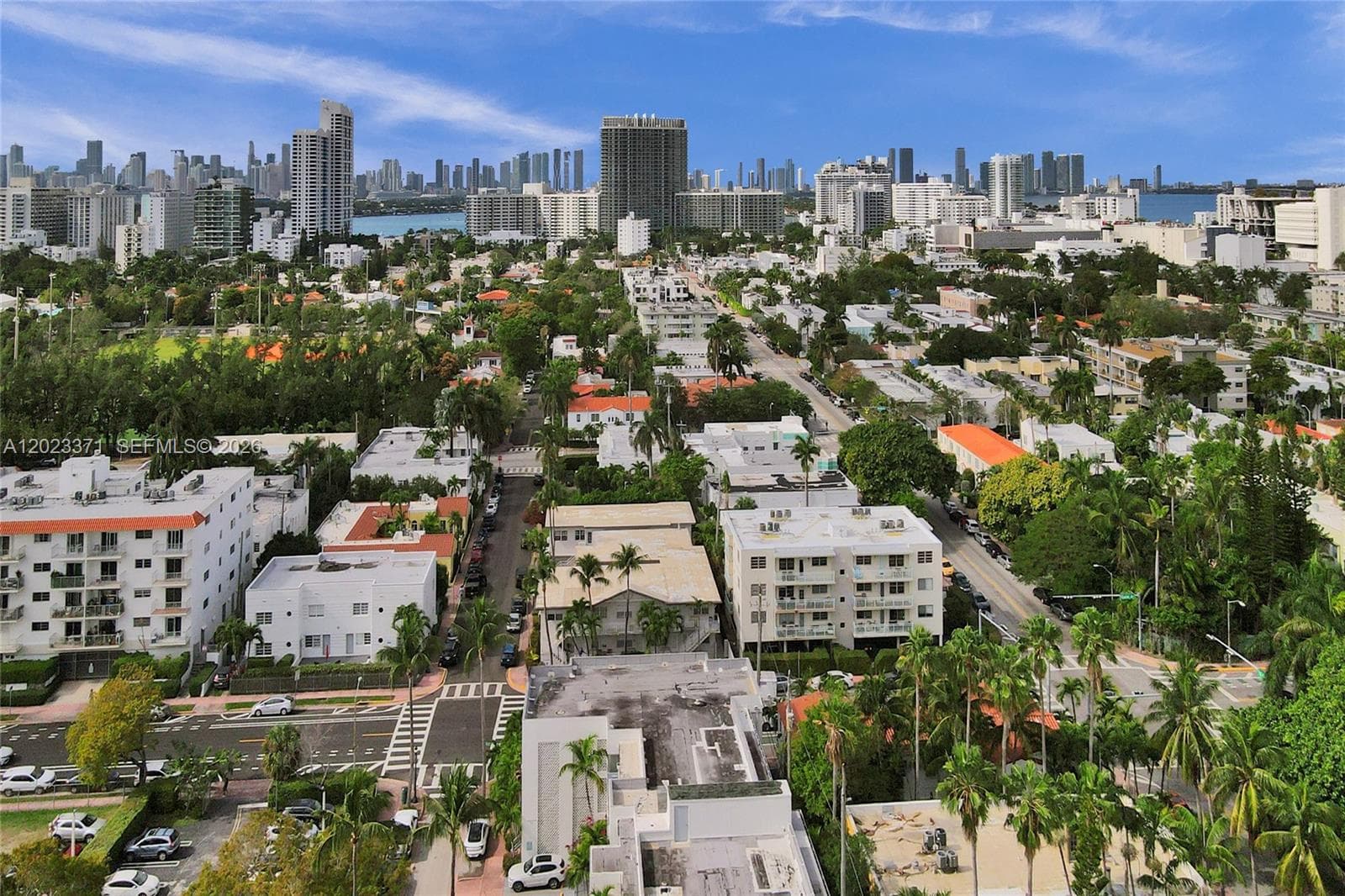 A12023371 — Miami Beach — 20