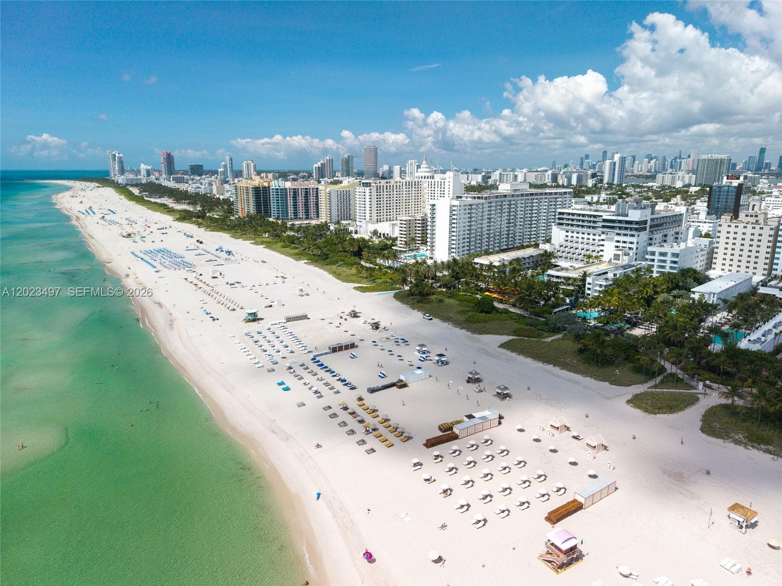 A12023497 — Miami Beach — 28