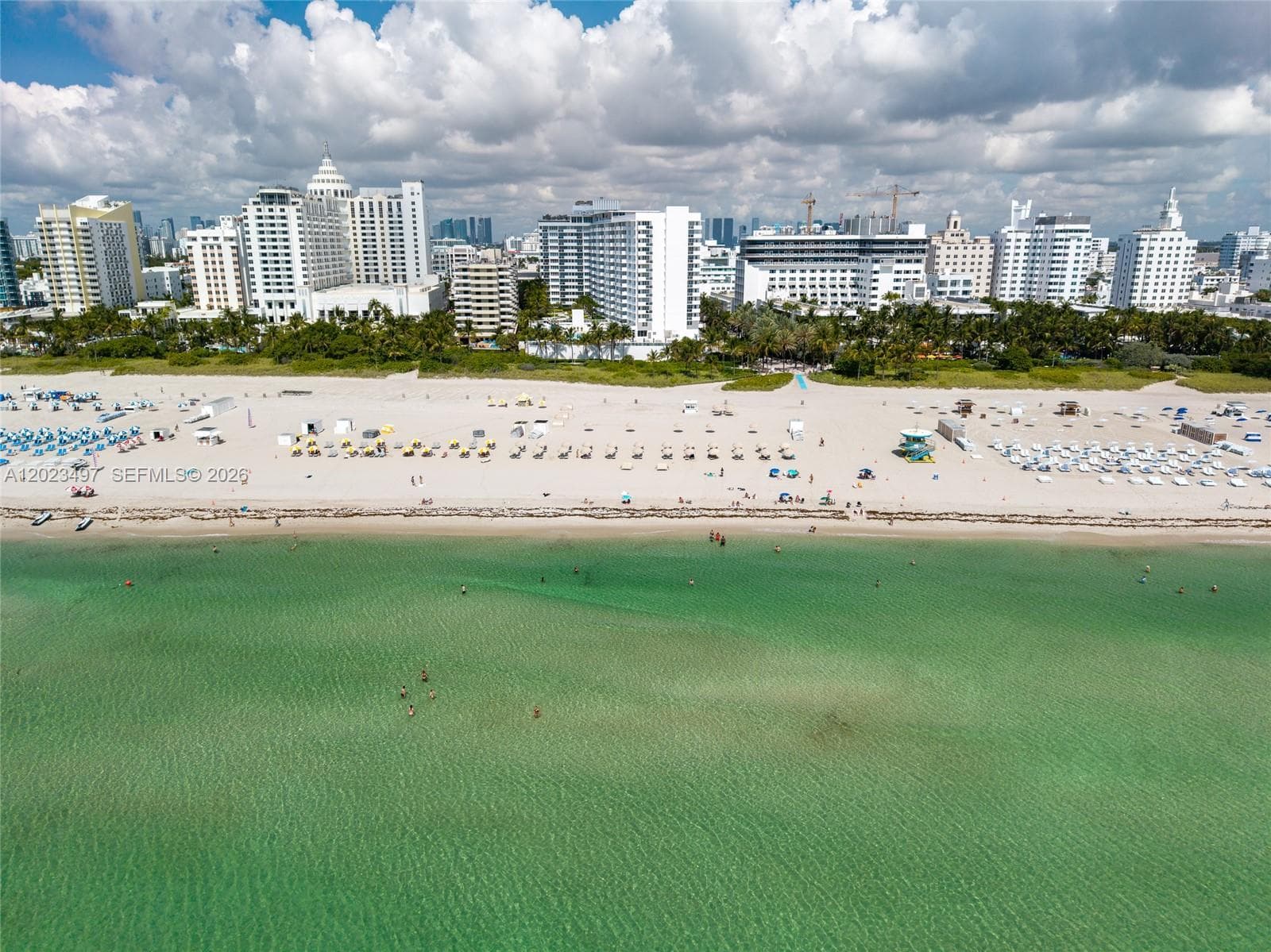A12023497 — Miami Beach — 25
