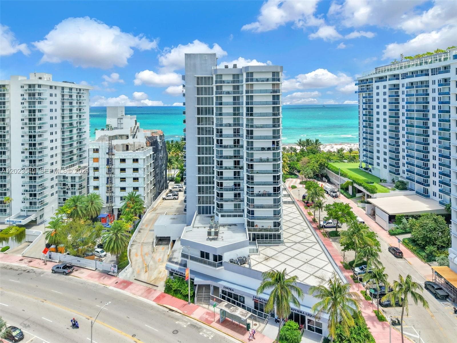 A12023549 — Miami Beach