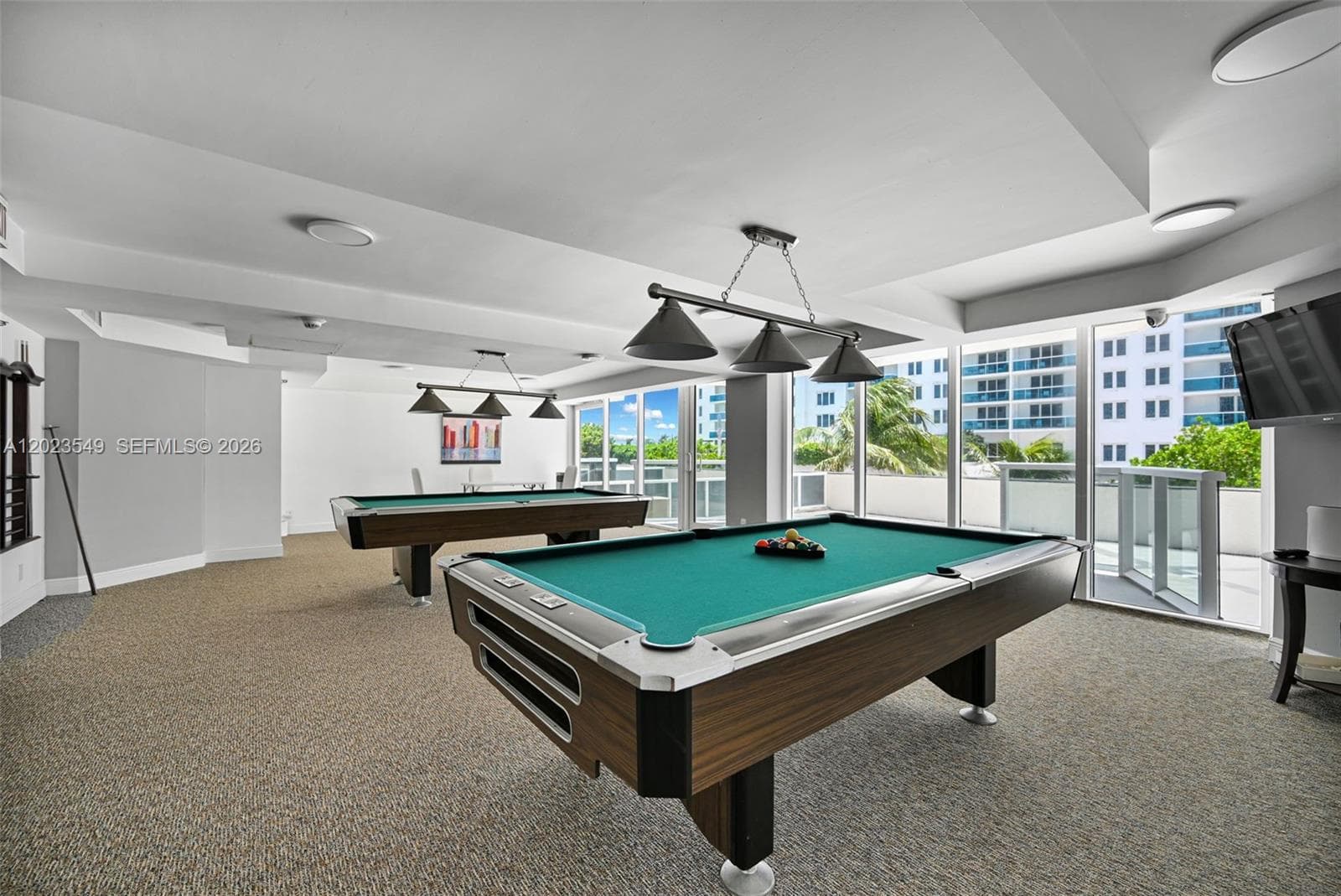 A12023549 — Miami Beach — 28