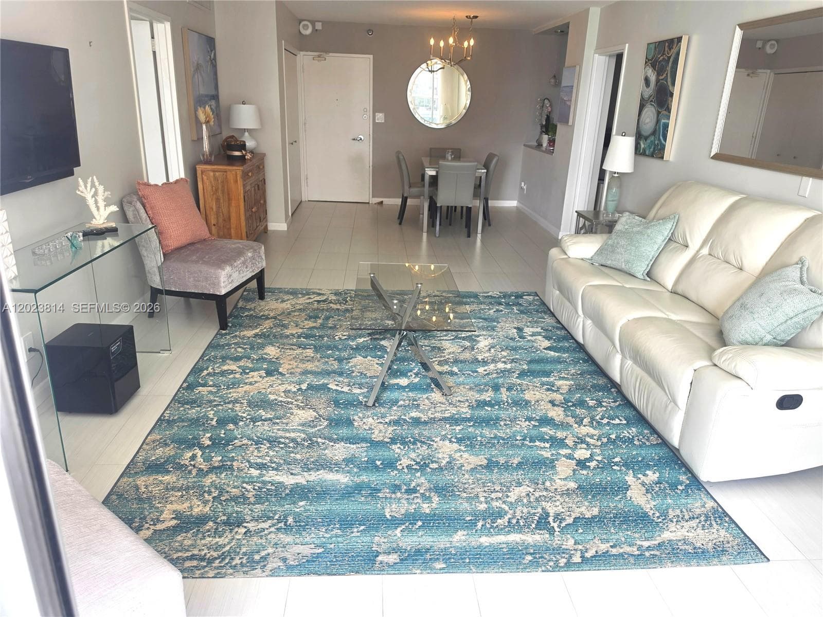 A12023814 — Miami Beach — 4