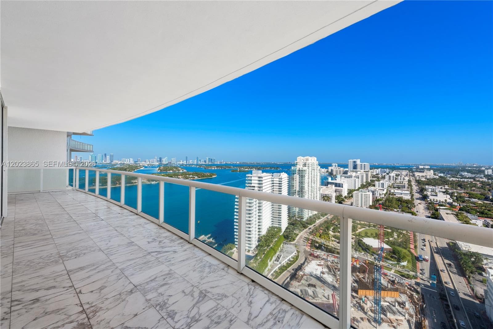 A12023865 — Miami Beach — 19