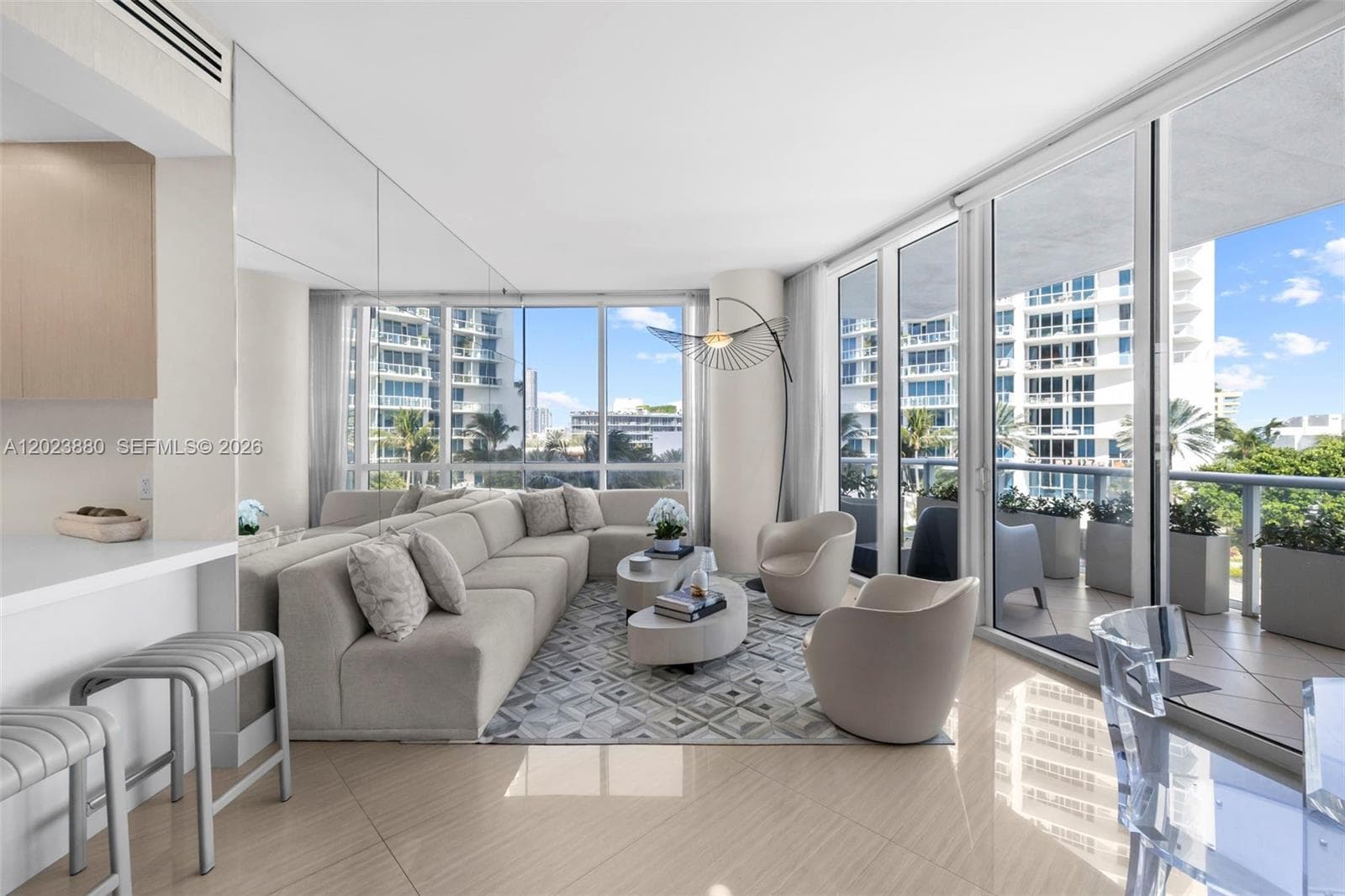 A12023880 — Miami Beach — 8
