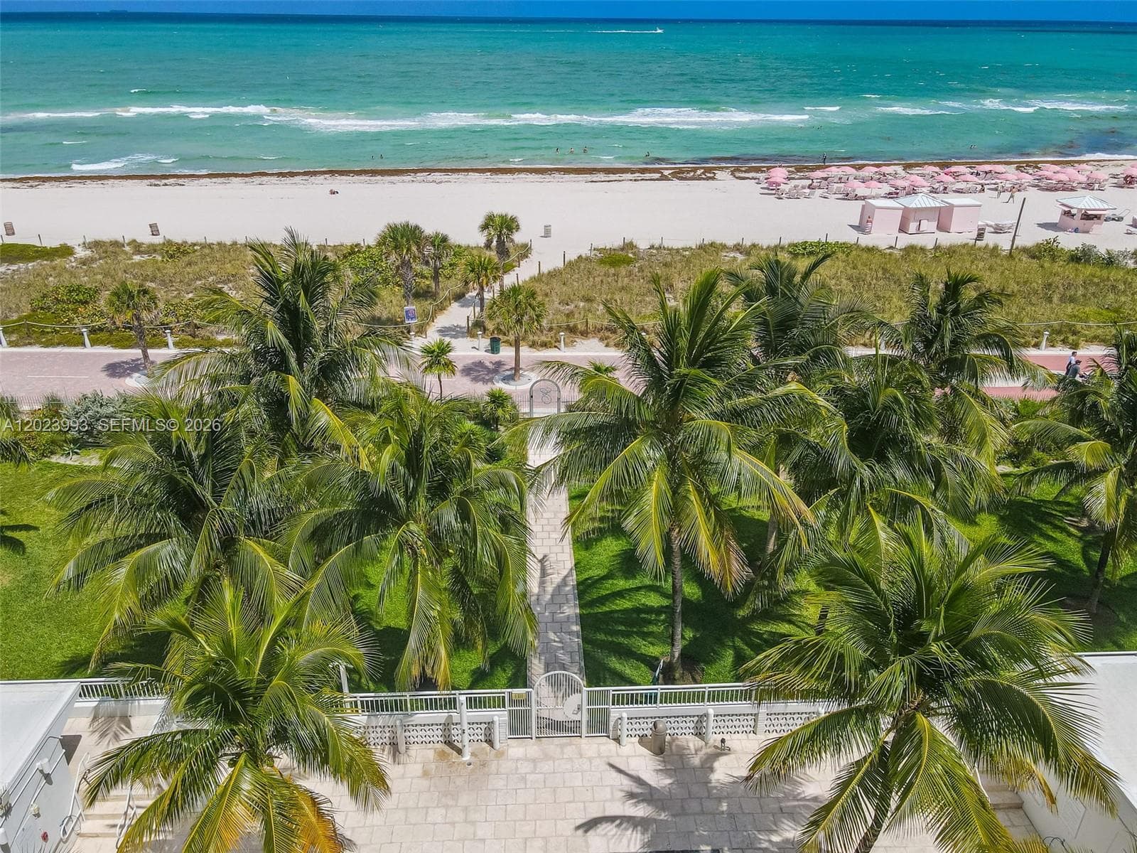 A12023993 — Miami Beach — 26