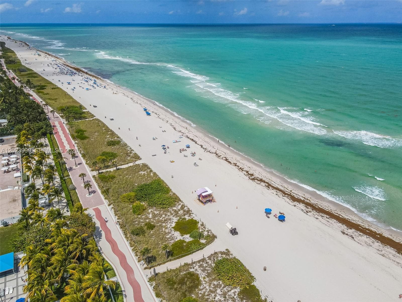 A12023993 — Miami Beach — 28