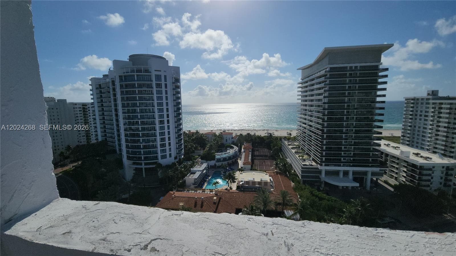 A12024268 — Miami Beach