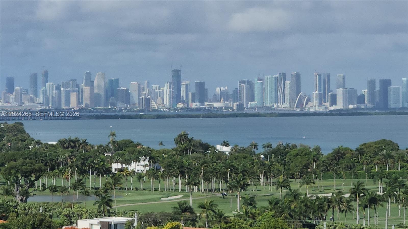 A12024268 — Miami Beach — 59