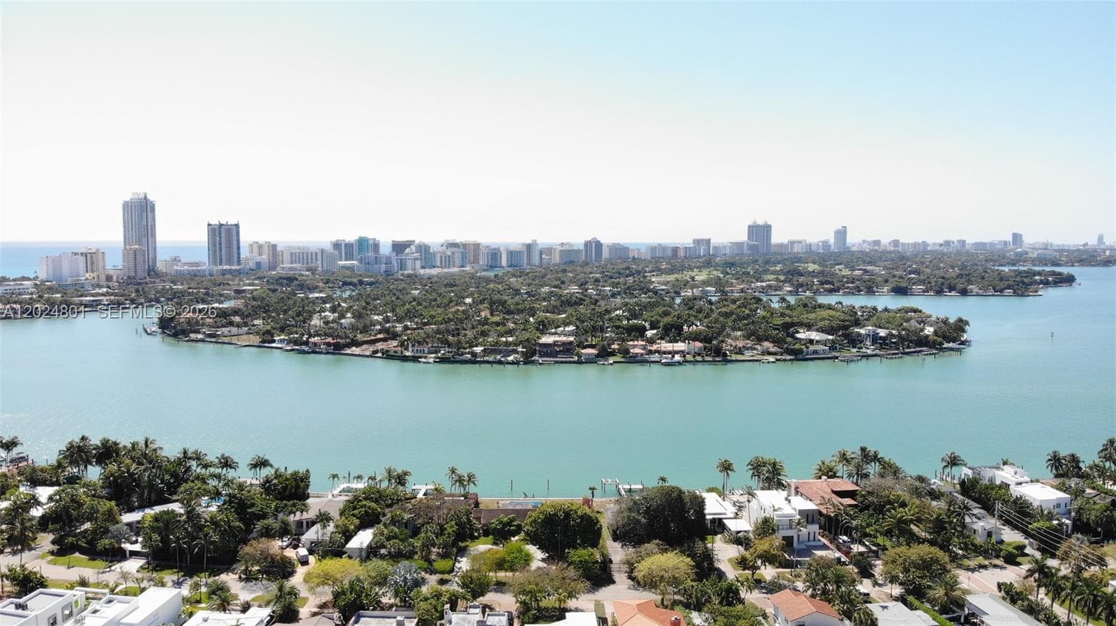A12024801 — Miami Beach — 9