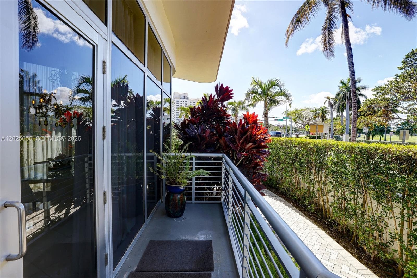 A12025050 — Miami Beach — 50