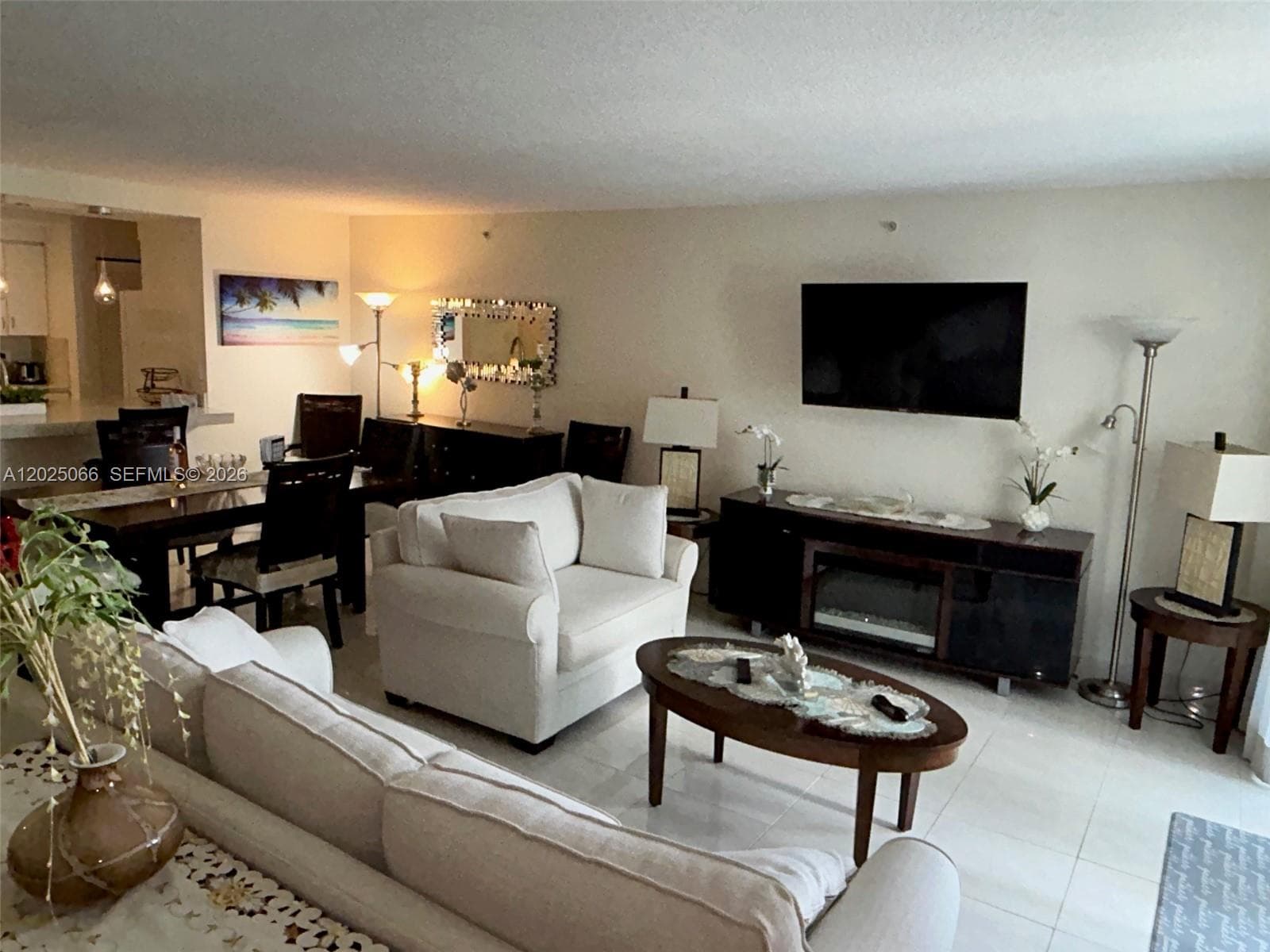 A12025066 — Miami Beach — 11