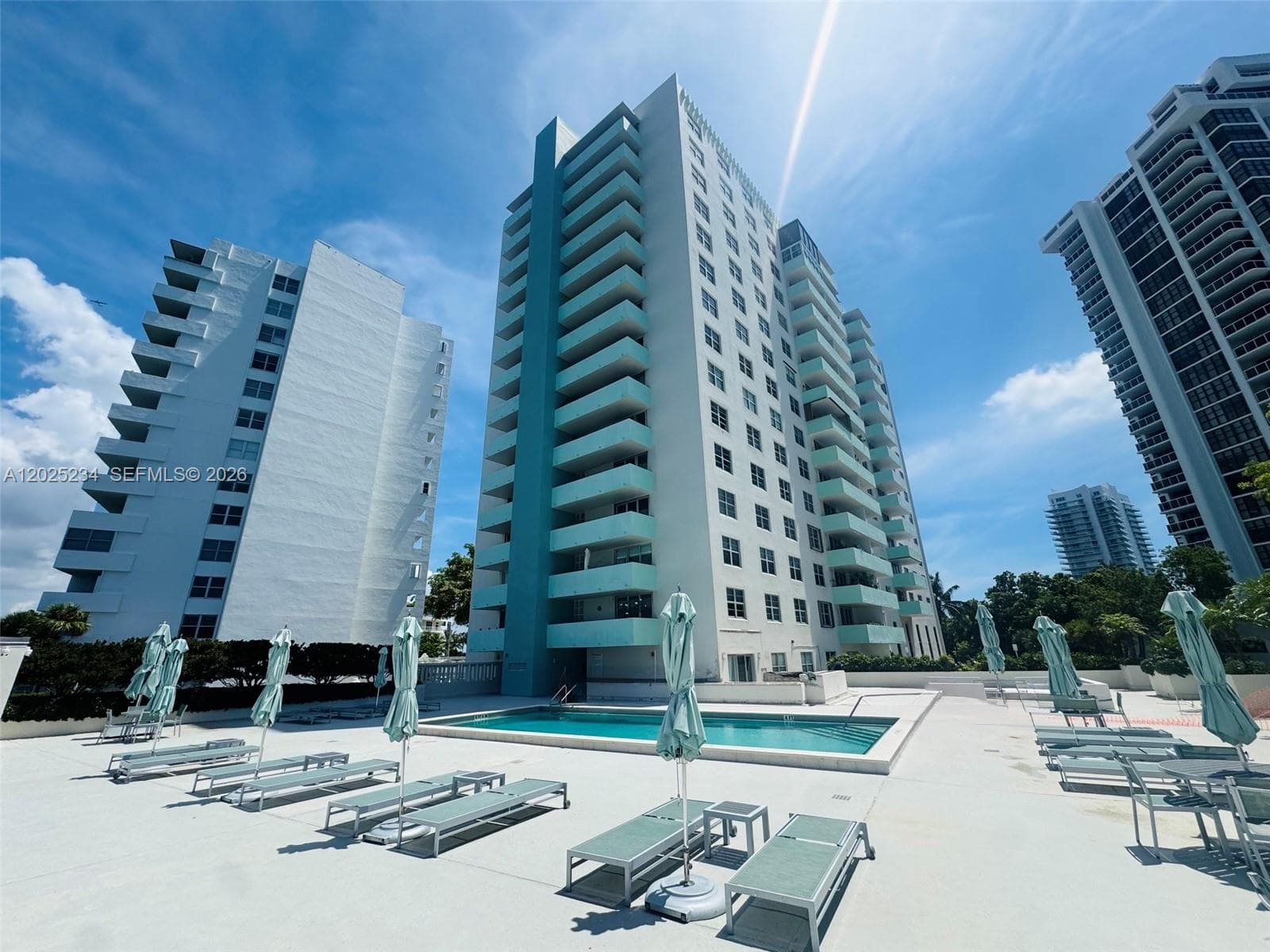 A12025234 — Miami Beach — 14