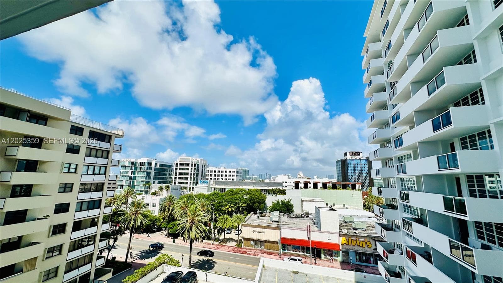 A12025359 — Miami Beach — 17