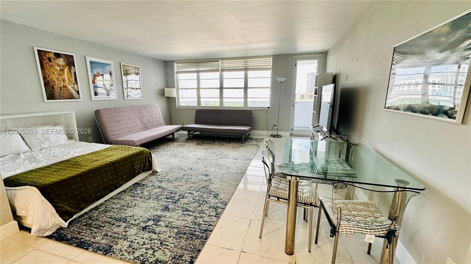 A12025359 — Miami Beach — 11