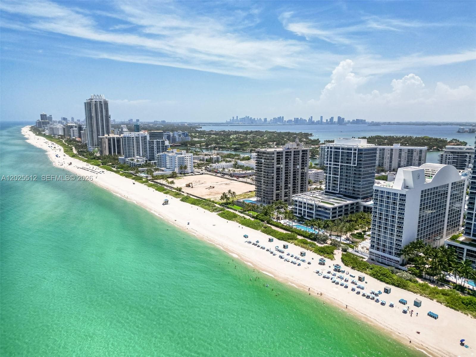 A12025512 — Miami Beach — 28