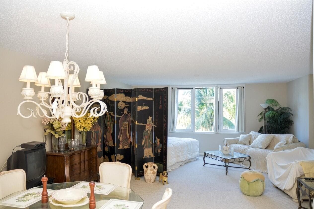 B26033080 — Miami Beach — 4