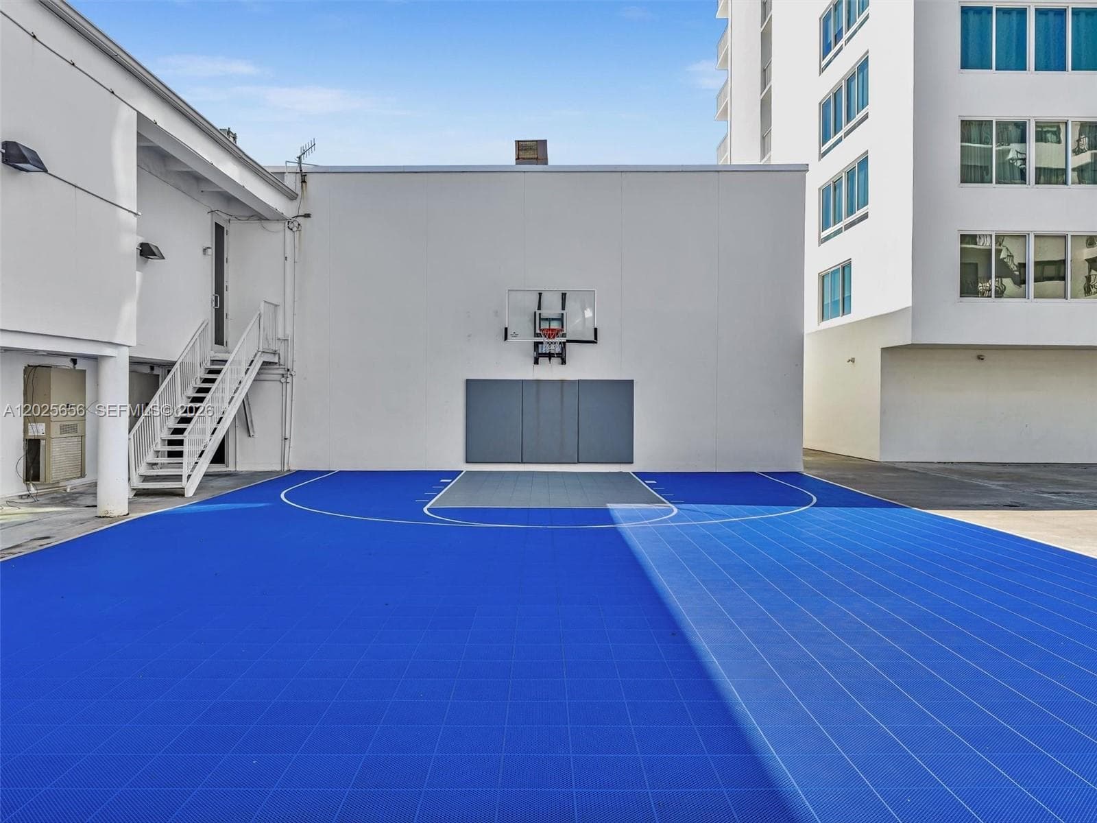 A12025656 — Miami Beach — 36