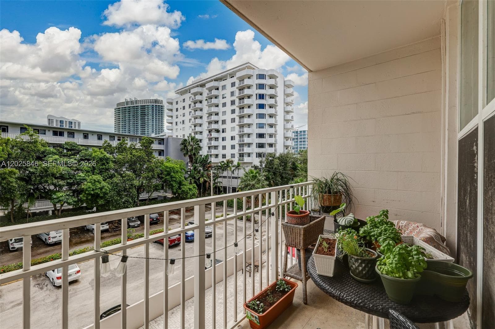 A12025846 — Miami Beach — 20