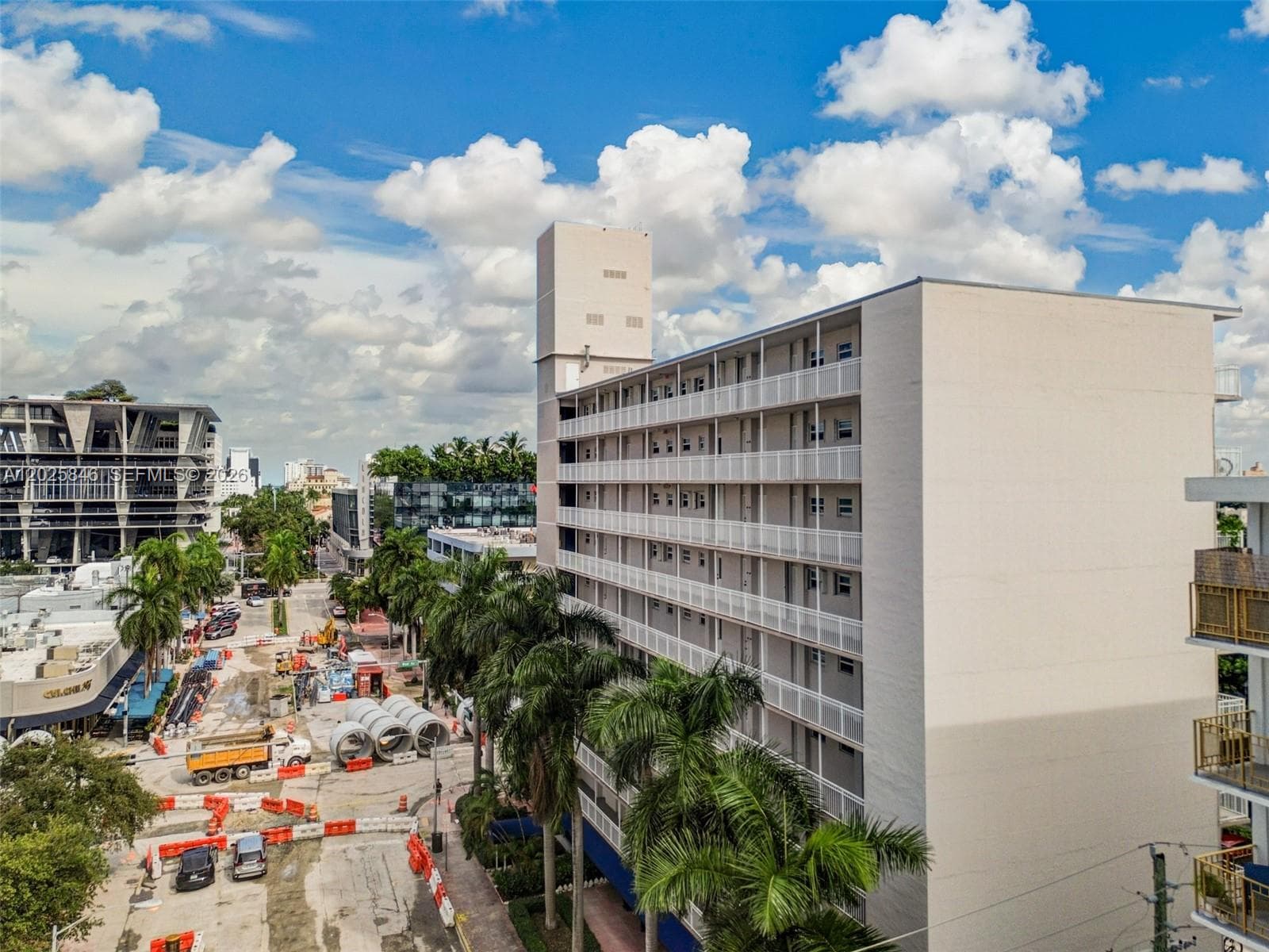 A12025846 — Miami Beach — 29
