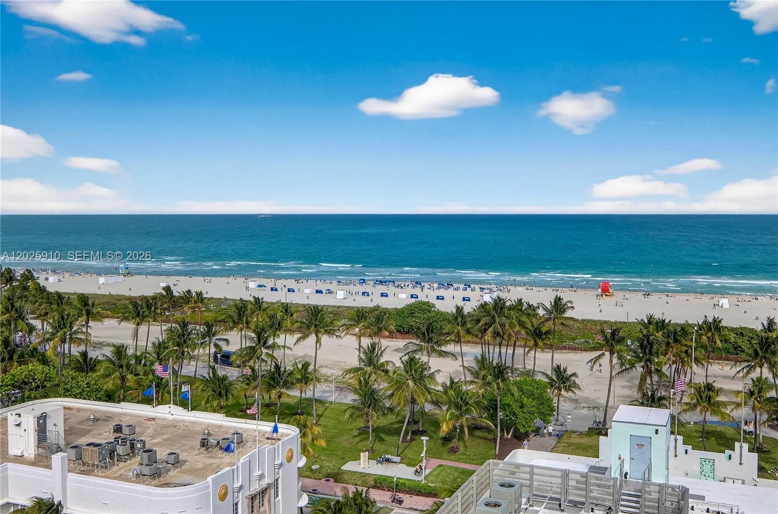 A12025910 — Miami Beach — 32