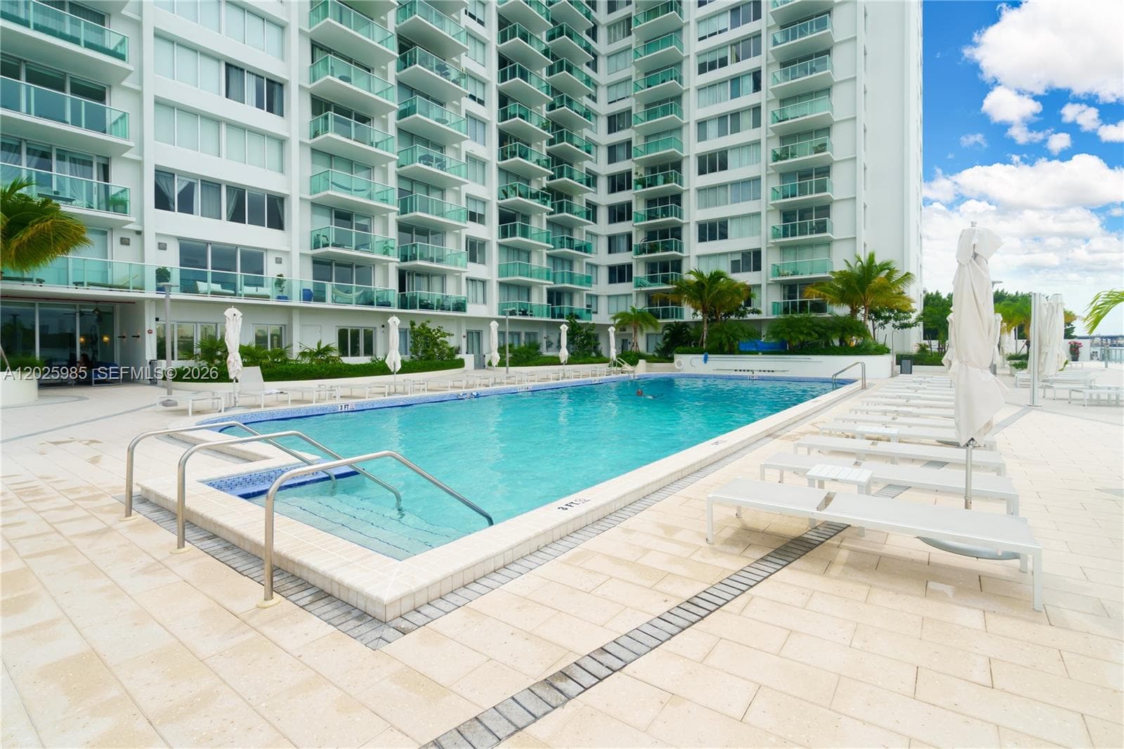 A12025985 — Miami Beach — 21