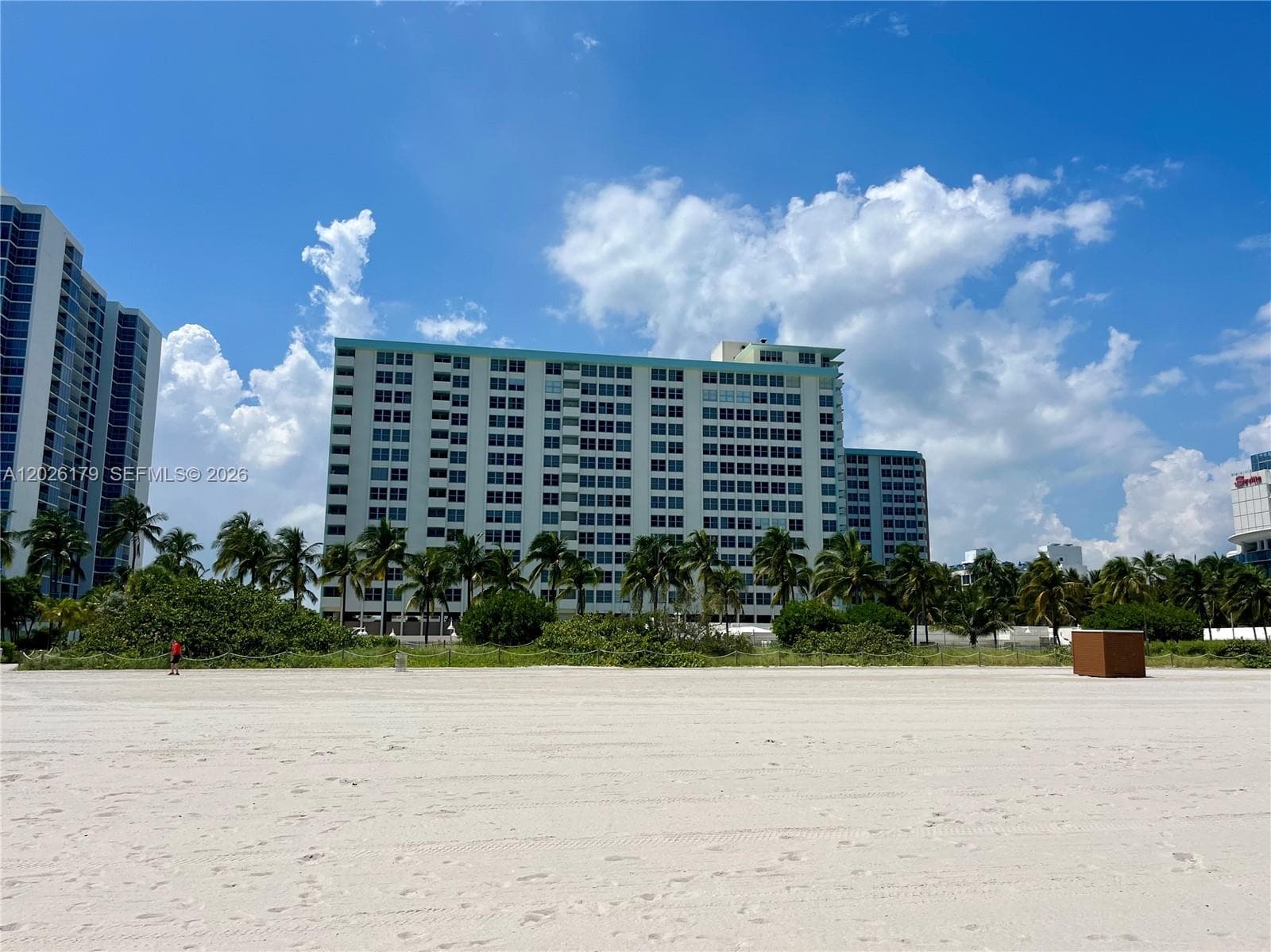 A12026179 — Miami Beach — 12