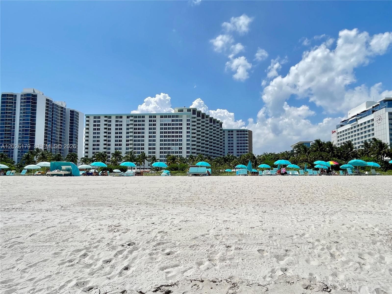 A12026179 — Miami Beach — 18