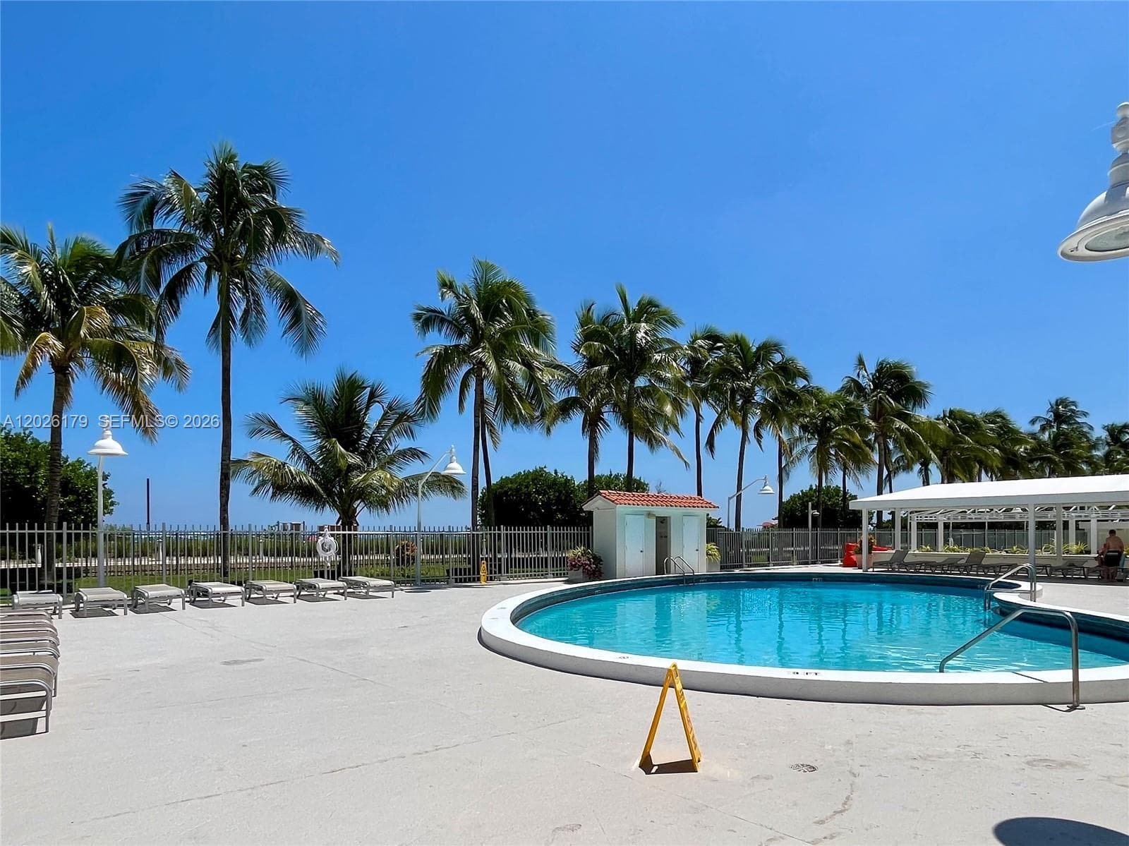 A12026179 — Miami Beach — 15
