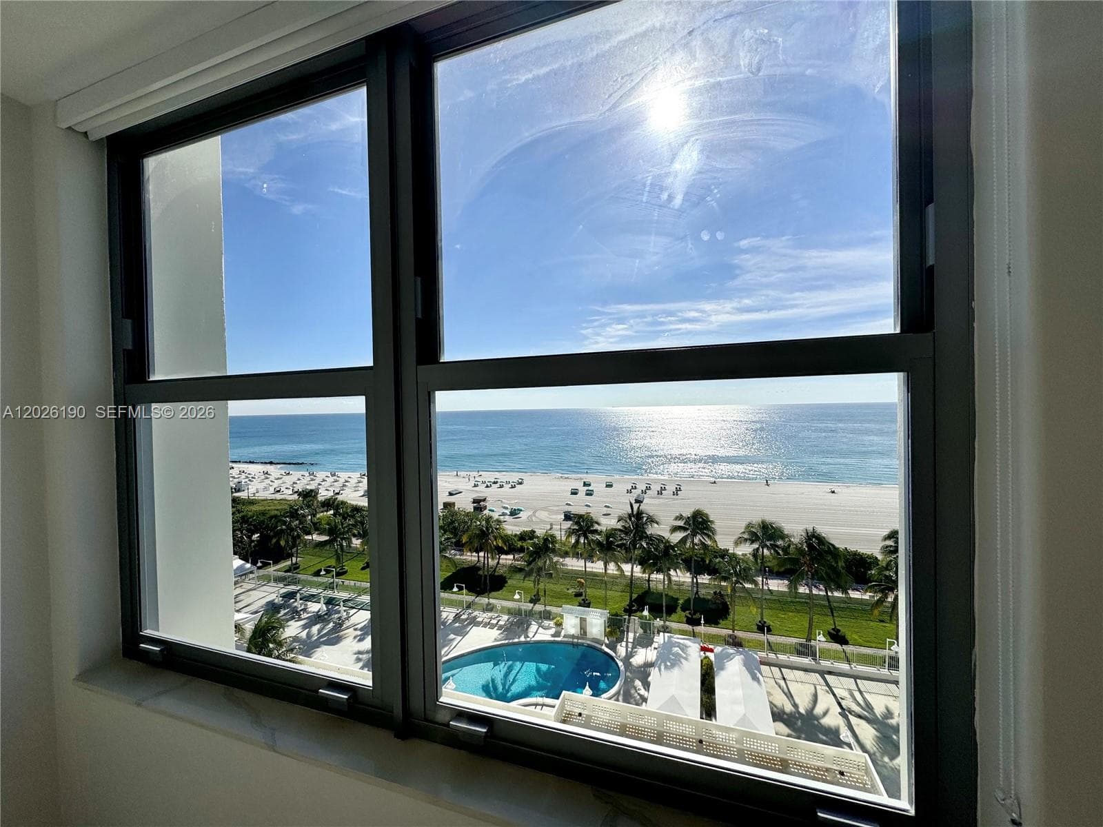 A12026190 — Miami Beach — 5