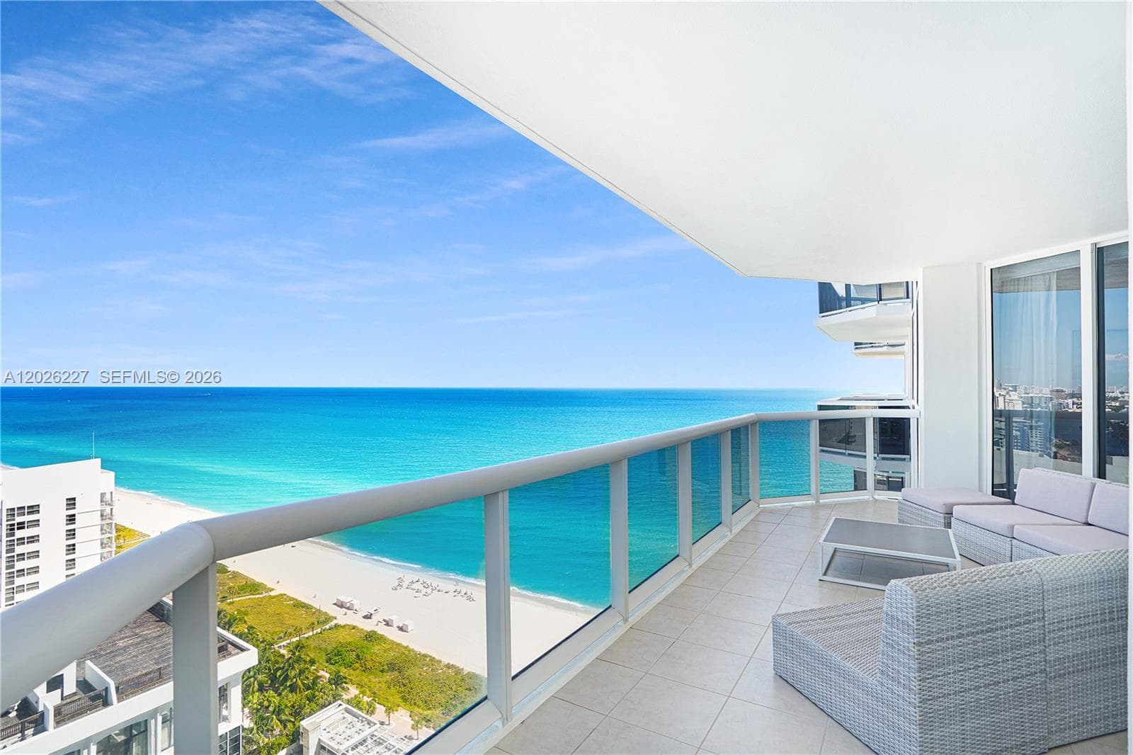 A12026227 — Miami Beach — 7