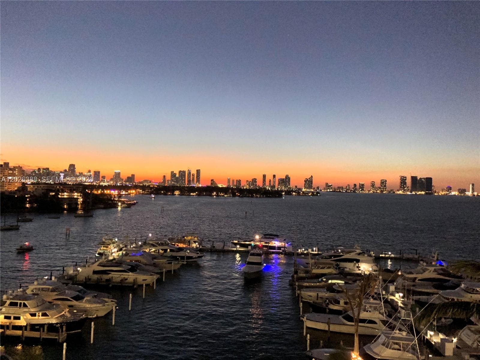 A12026388 — Miami Beach — 26