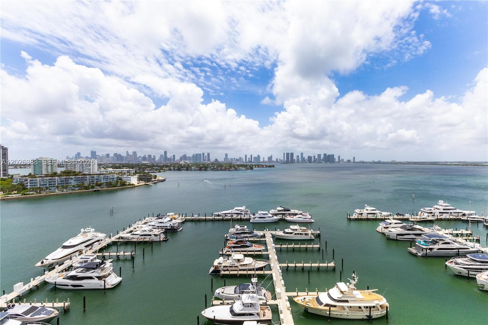 A12026388 — Miami Beach — 28