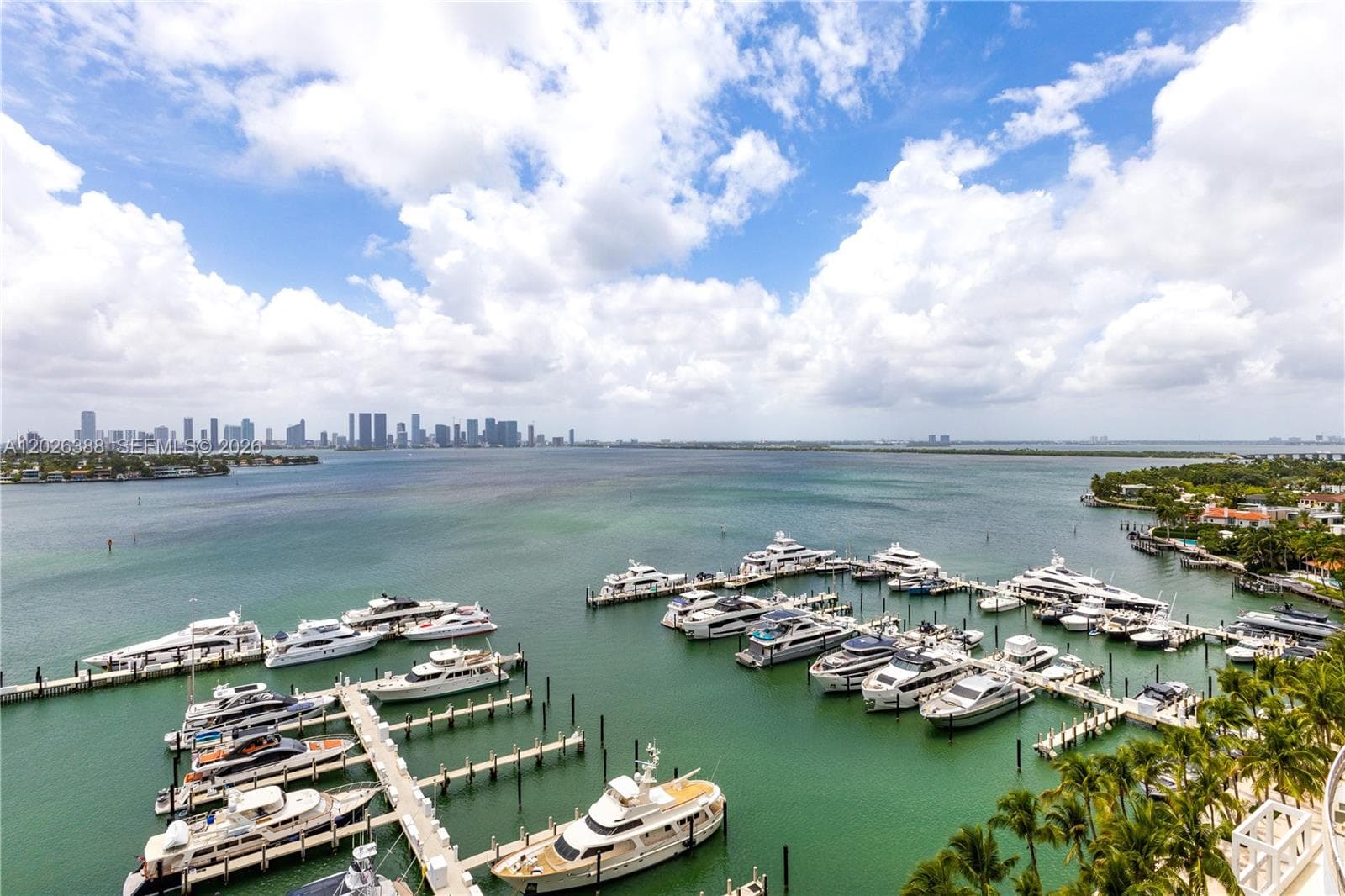 A12026388 — Miami Beach — 31