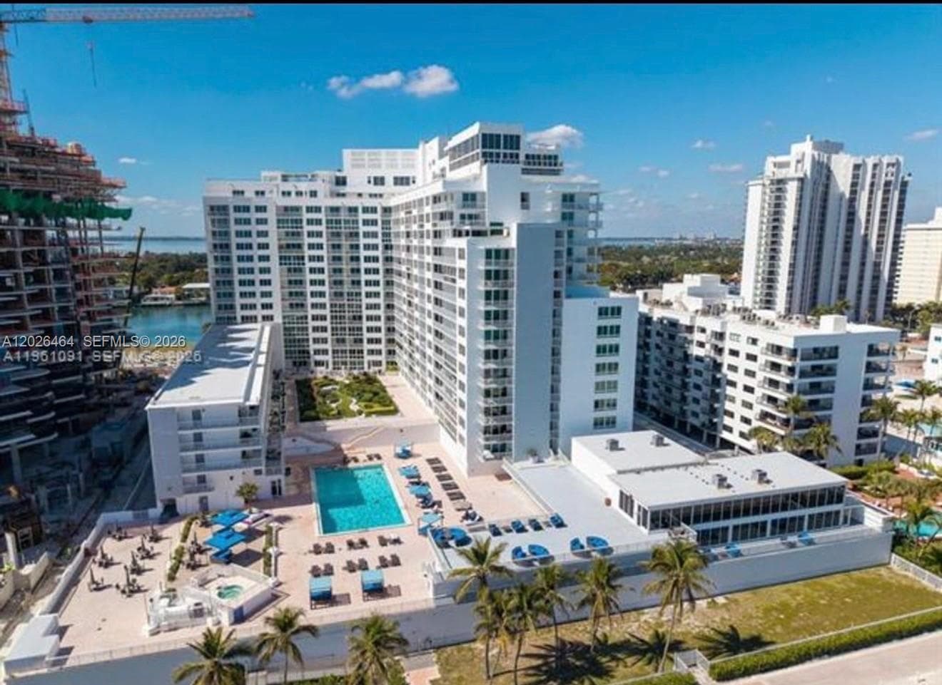 A12026464 — Miami Beach — 18