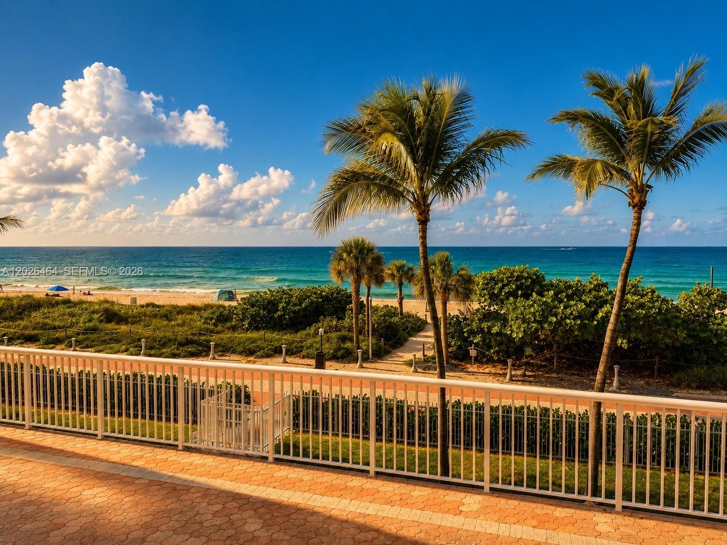 A12026464 — Miami Beach — 11