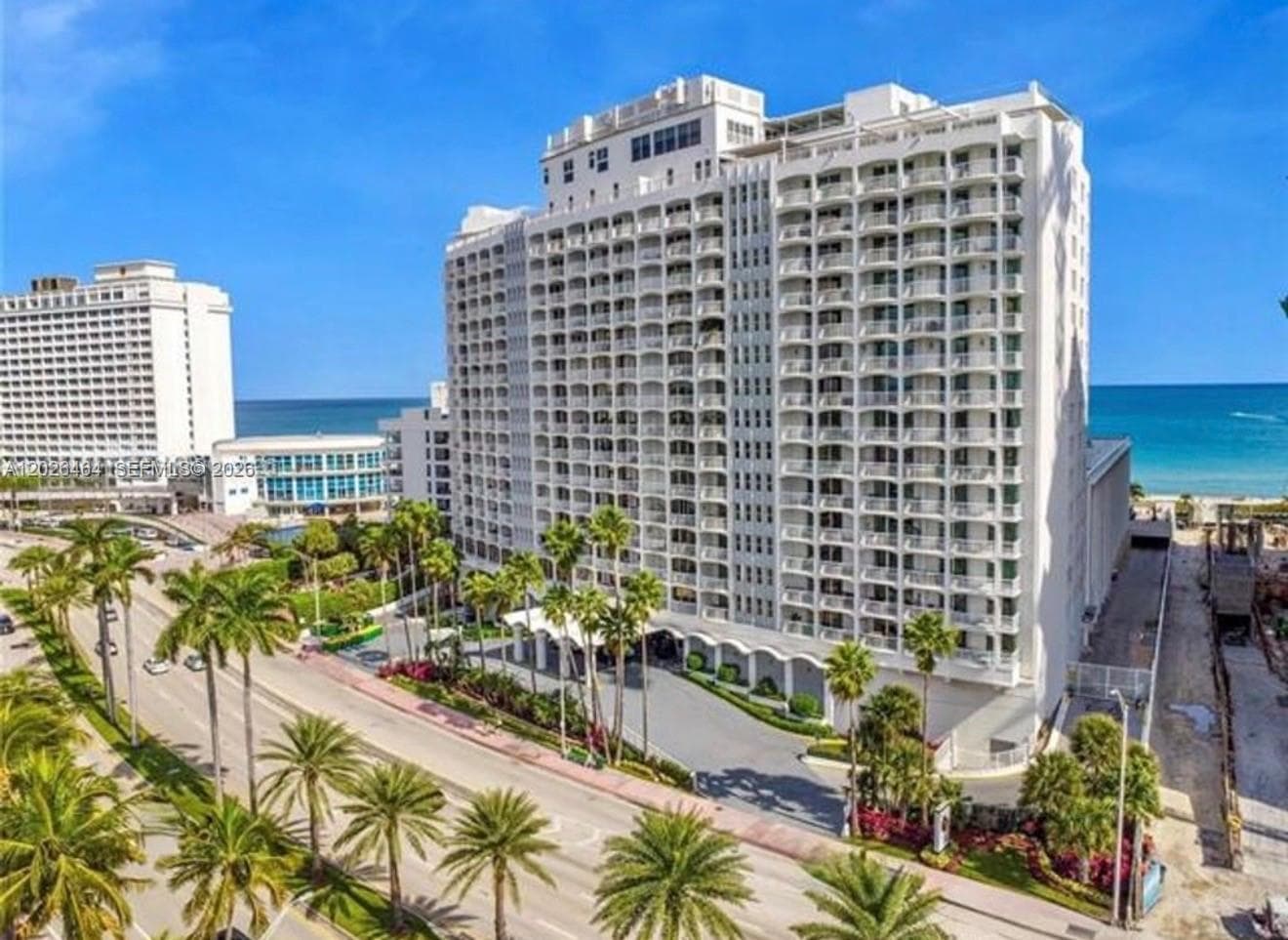 A12026464 — Miami Beach — 19
